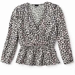 LARGE WHY WHAT WEAR CRISS CROSS BLOUSE